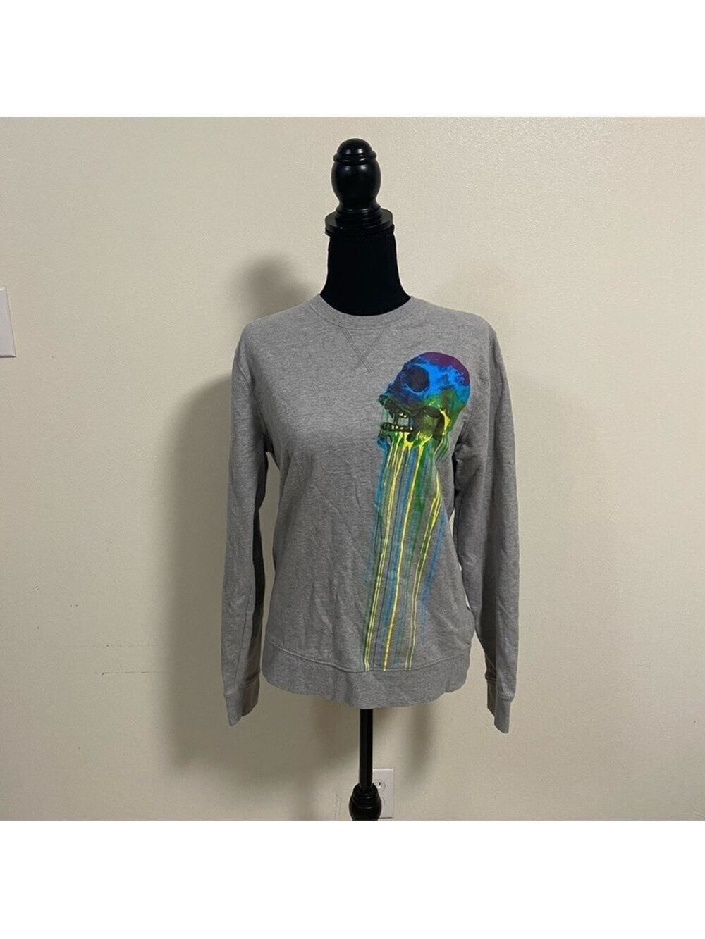 Robert Graham Sweater Mens Size Small Gray Multicolor Skull crew neck